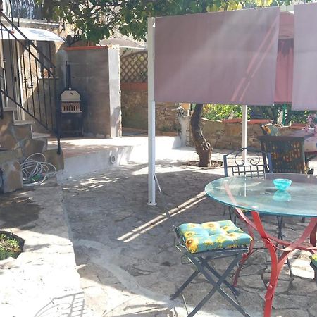 Loft Rosa Con Terrazza, Bagno Privato E Doccia Esterna Hotell Cannicchio Exteriör bild